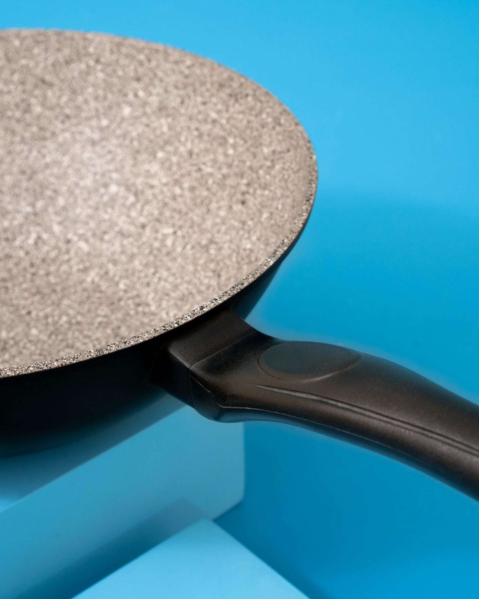 Die-Cast Wok Pan 28 cm