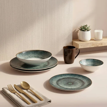 Dinnerware Sets