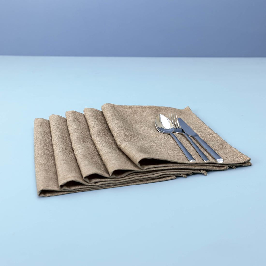 Linen Elegance Table Mat