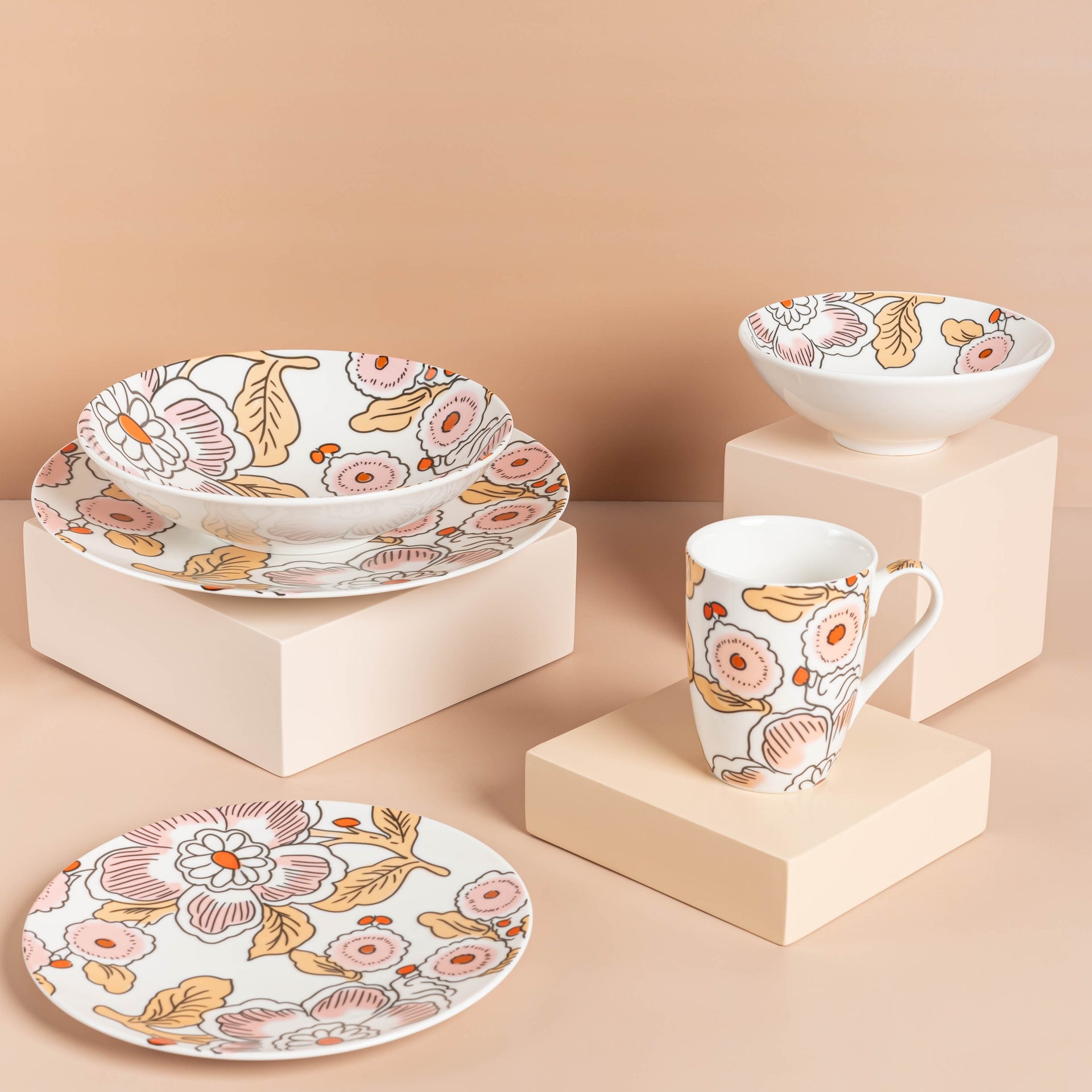 Rose Dream Dinner Set