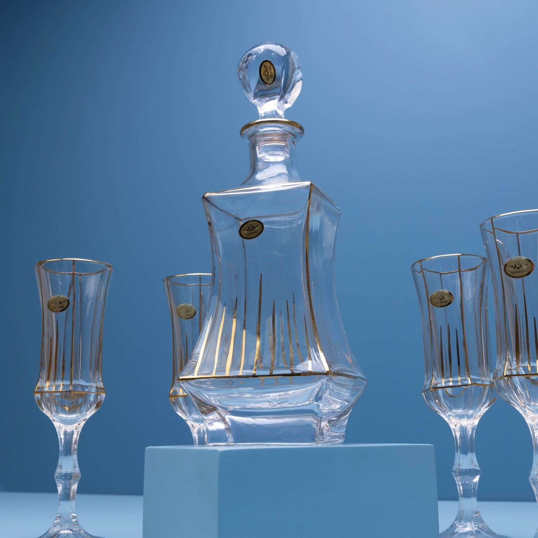 Golden Silhouette Decanter Set