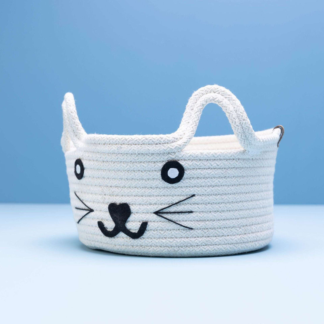 Playful Kitty Organizer