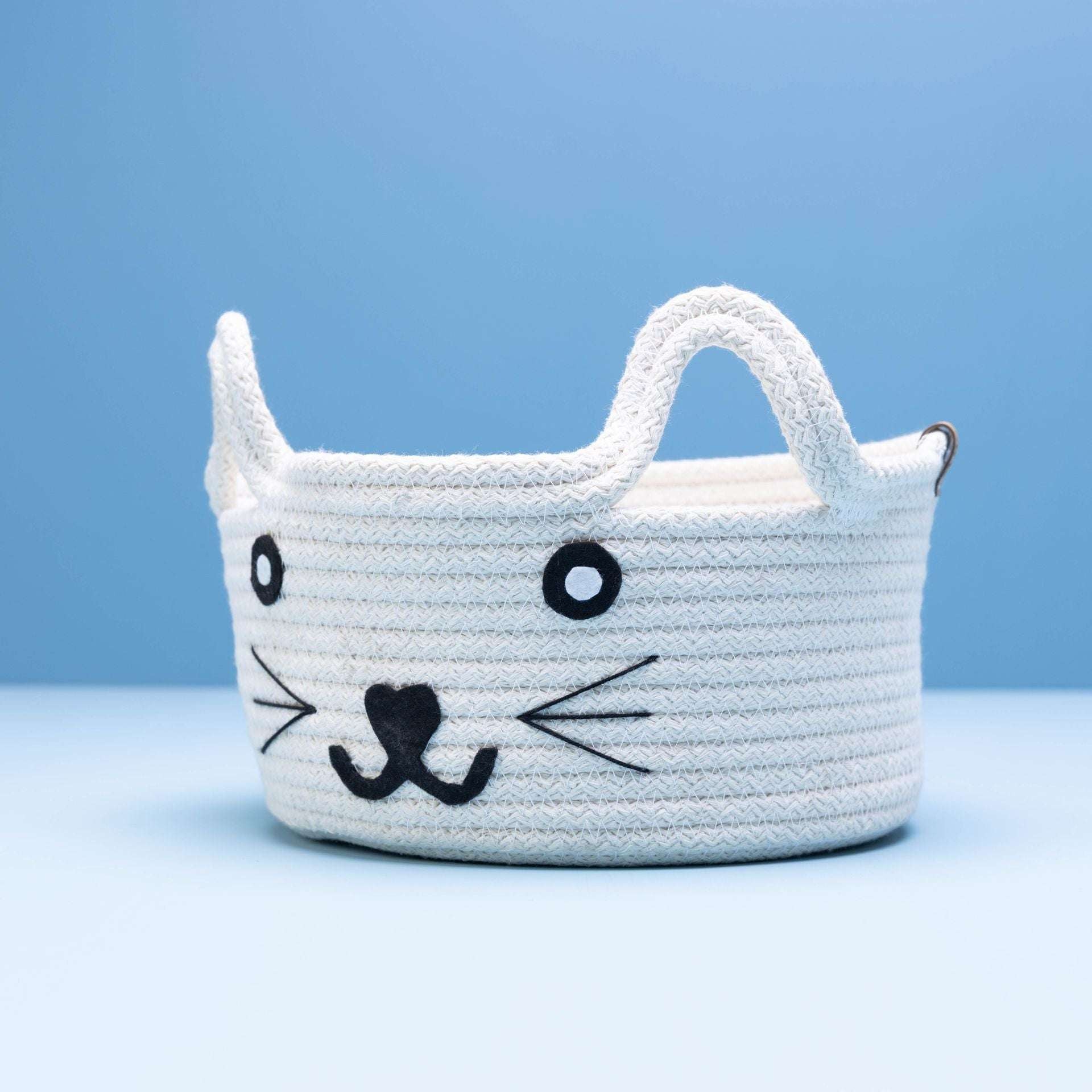 Playful Kitty Organizer