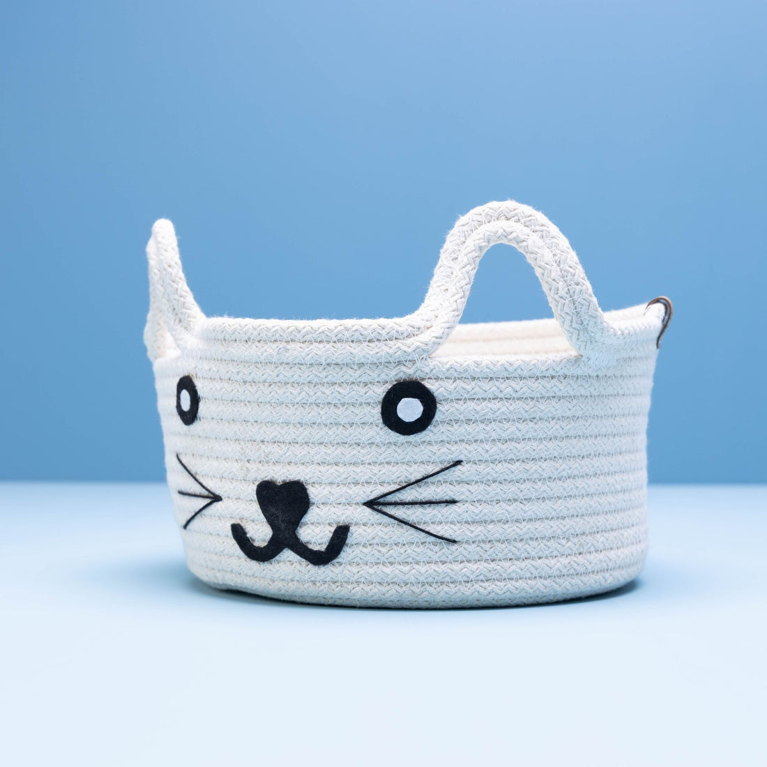 Playful Kitty Organizer