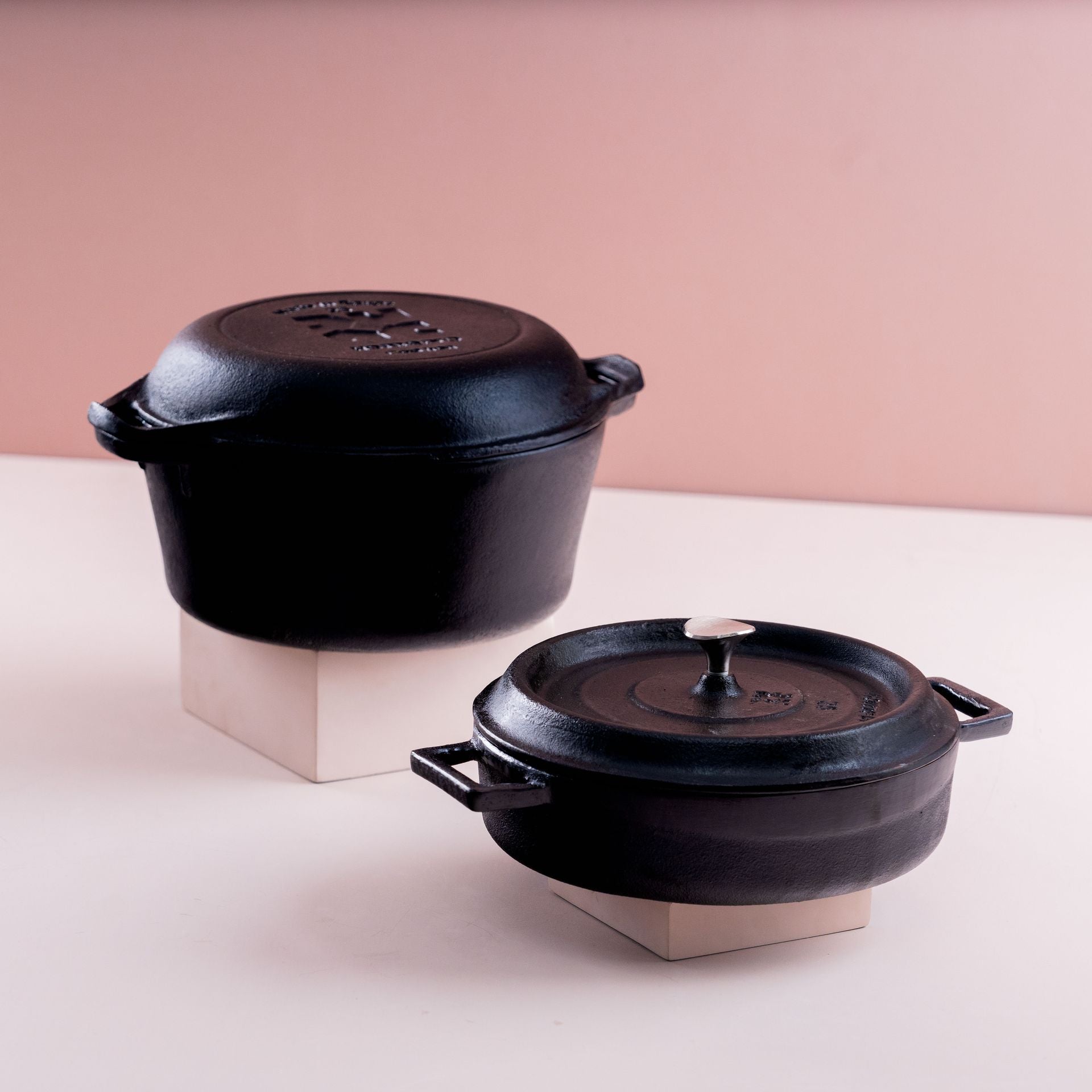 Cast Iron Dutch oven Duo Set