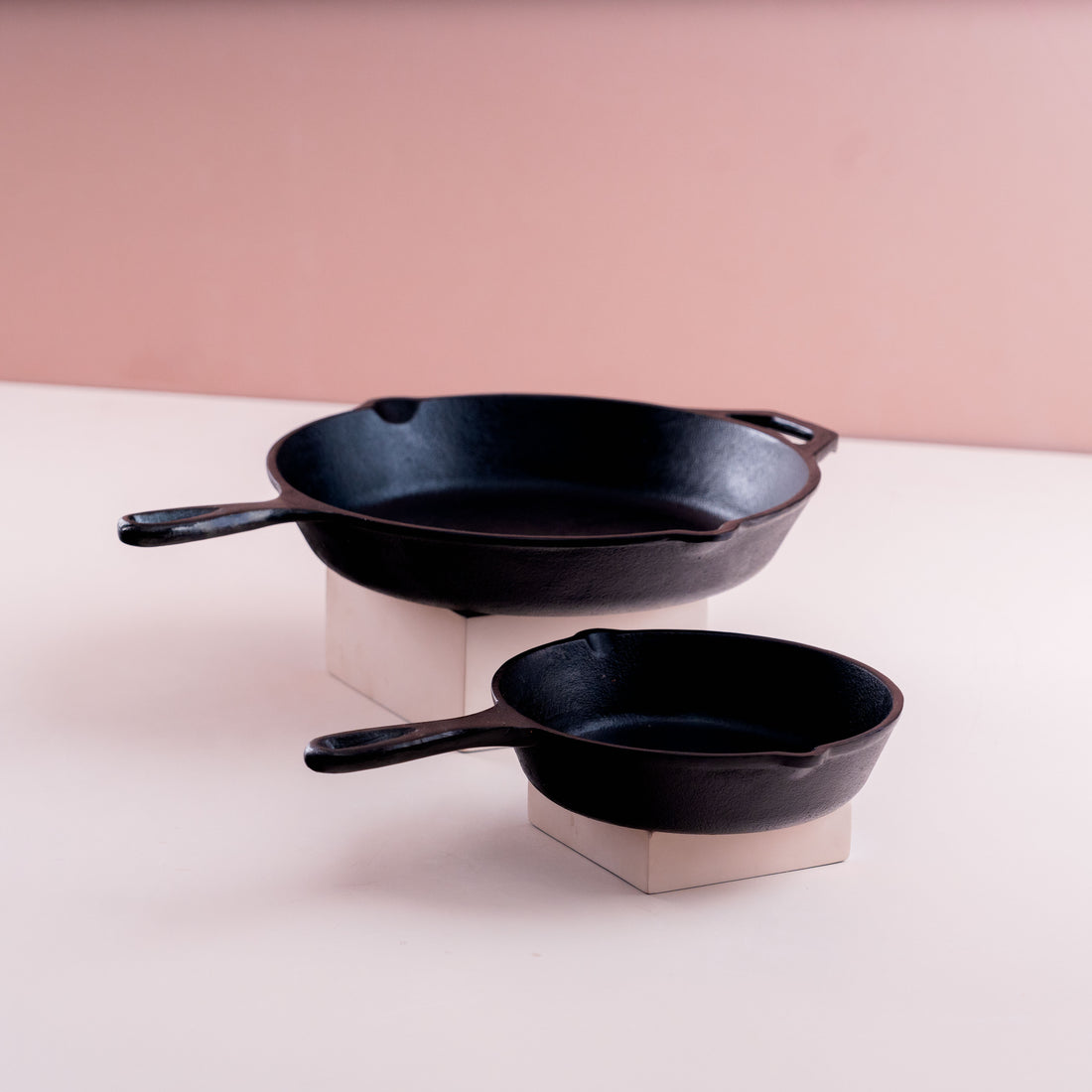 Cast-iron Pans Set