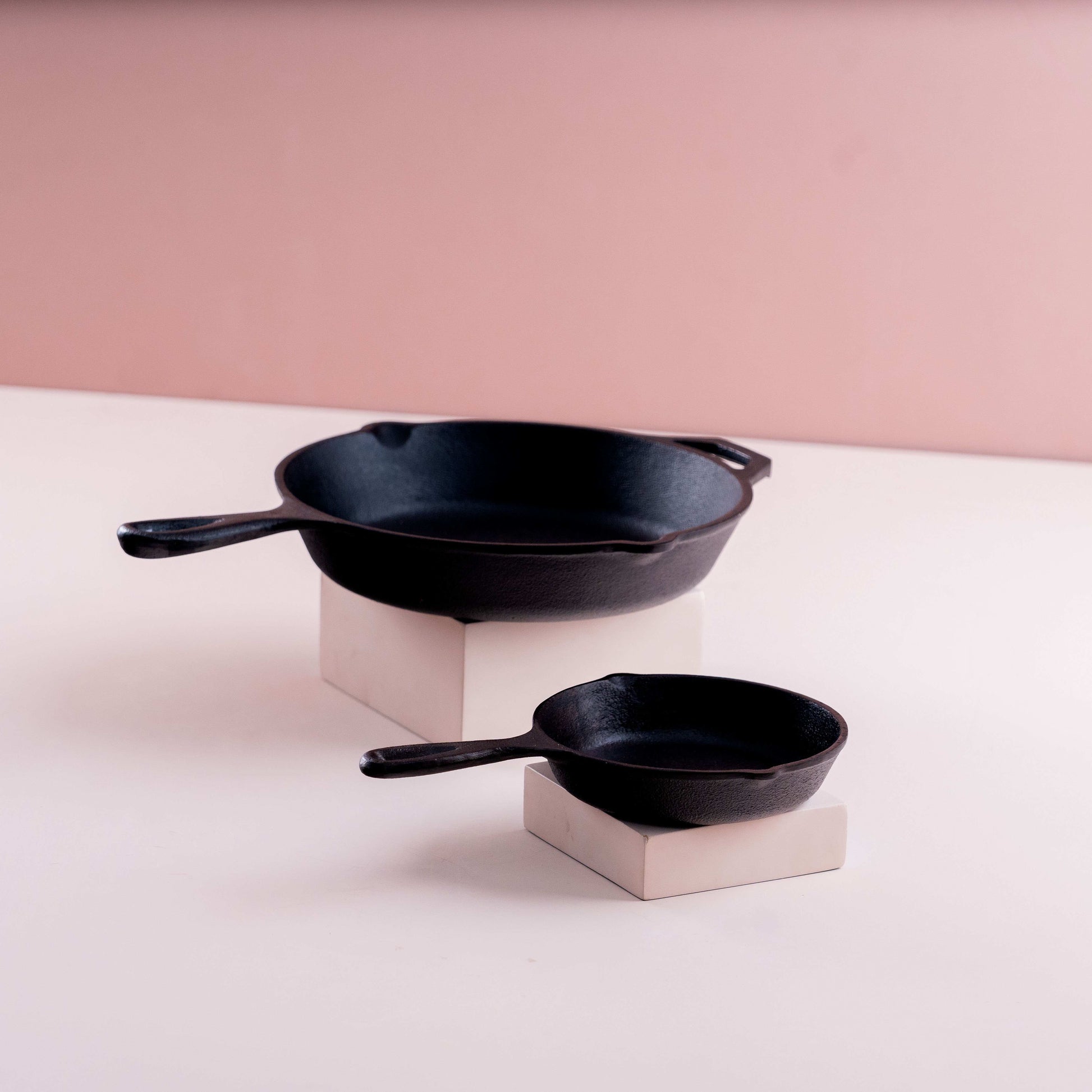 Cast-iron Pans Set