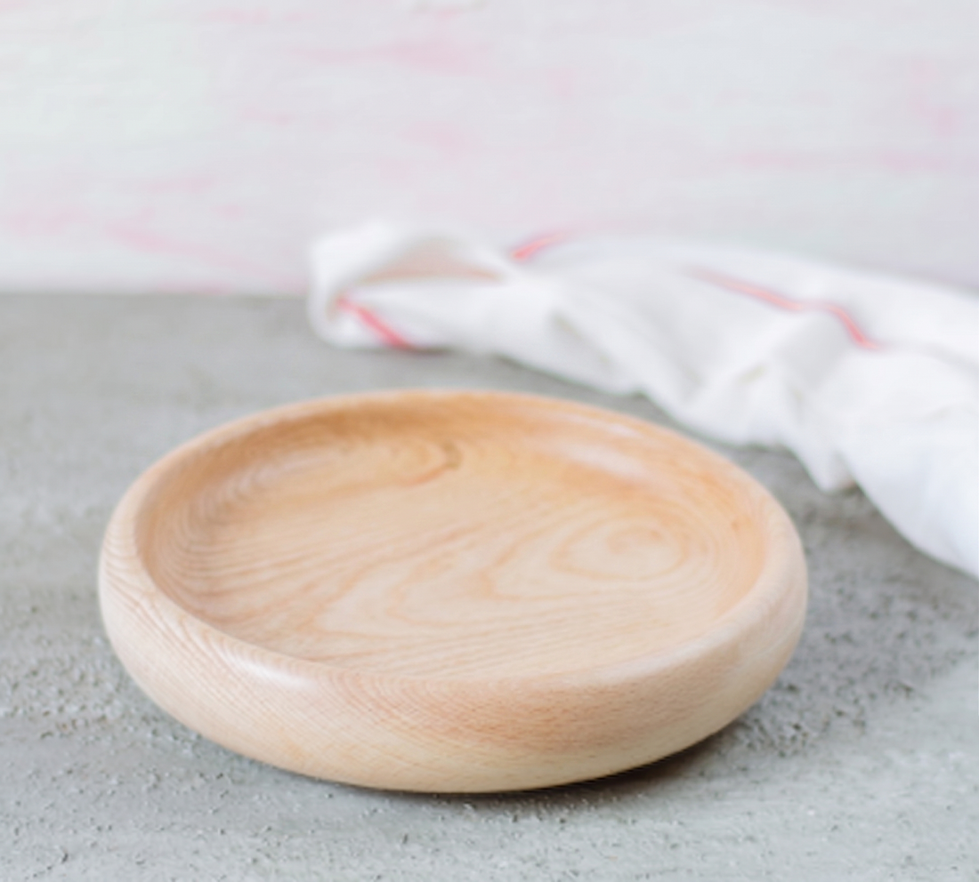 Circular Wood Plate