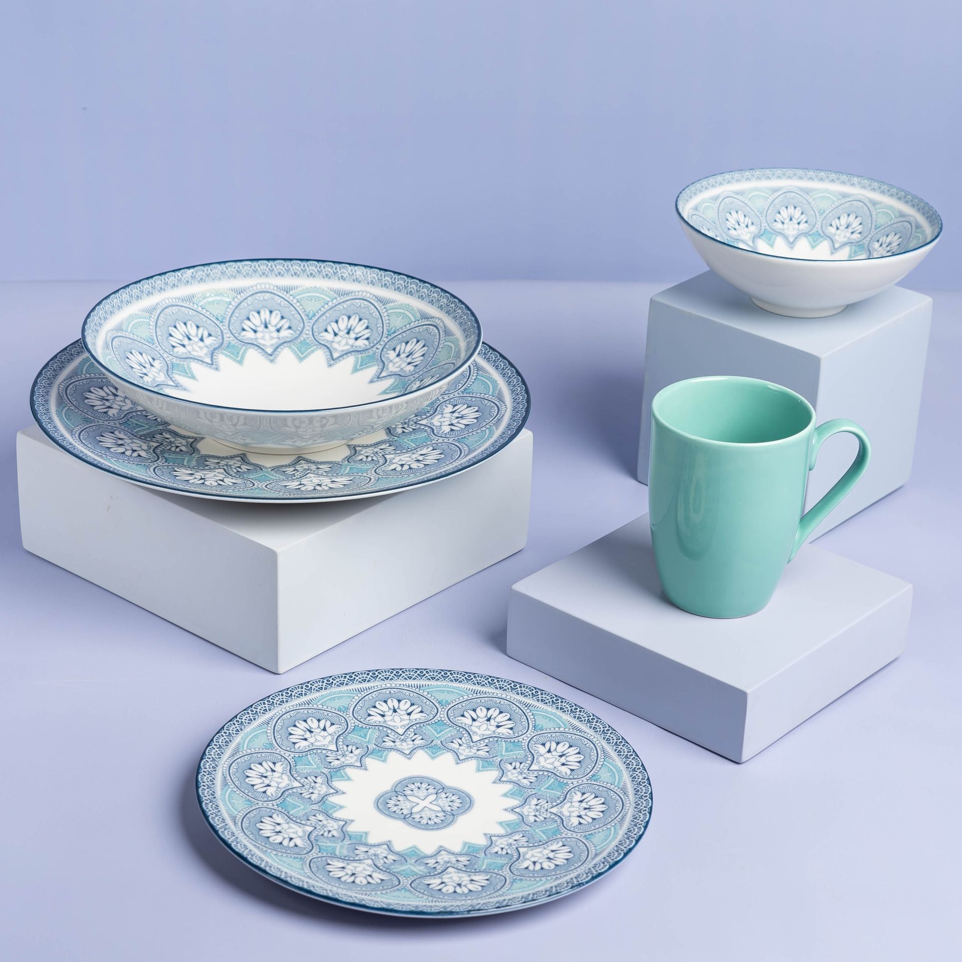 Blue and white dinner service best sale