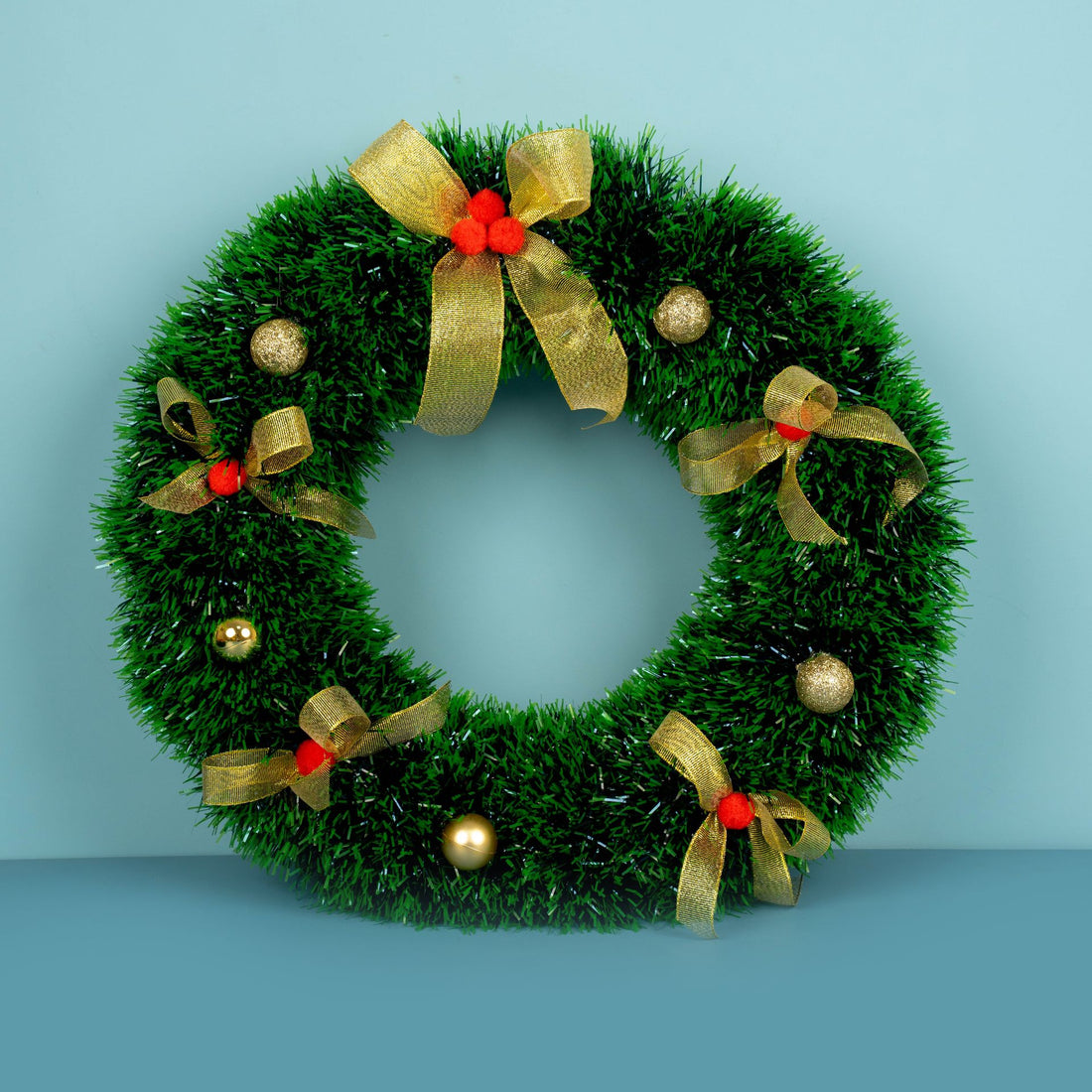 Festive Charm Circle