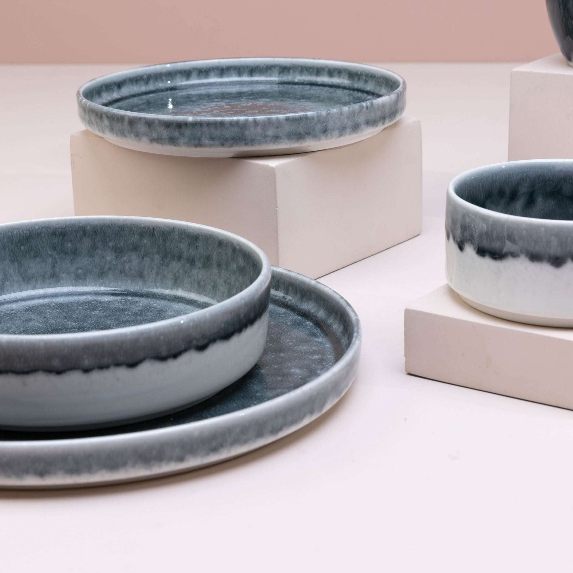 Aqua Mist Dinner Set