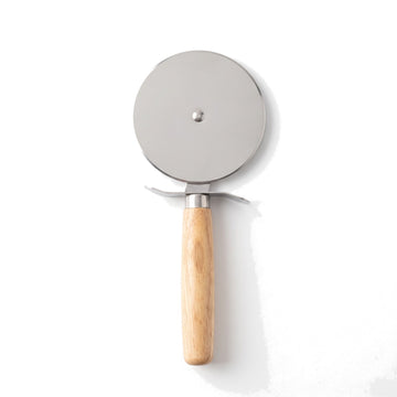 HP-AI-white Wooden-Handle Pizza Cutter