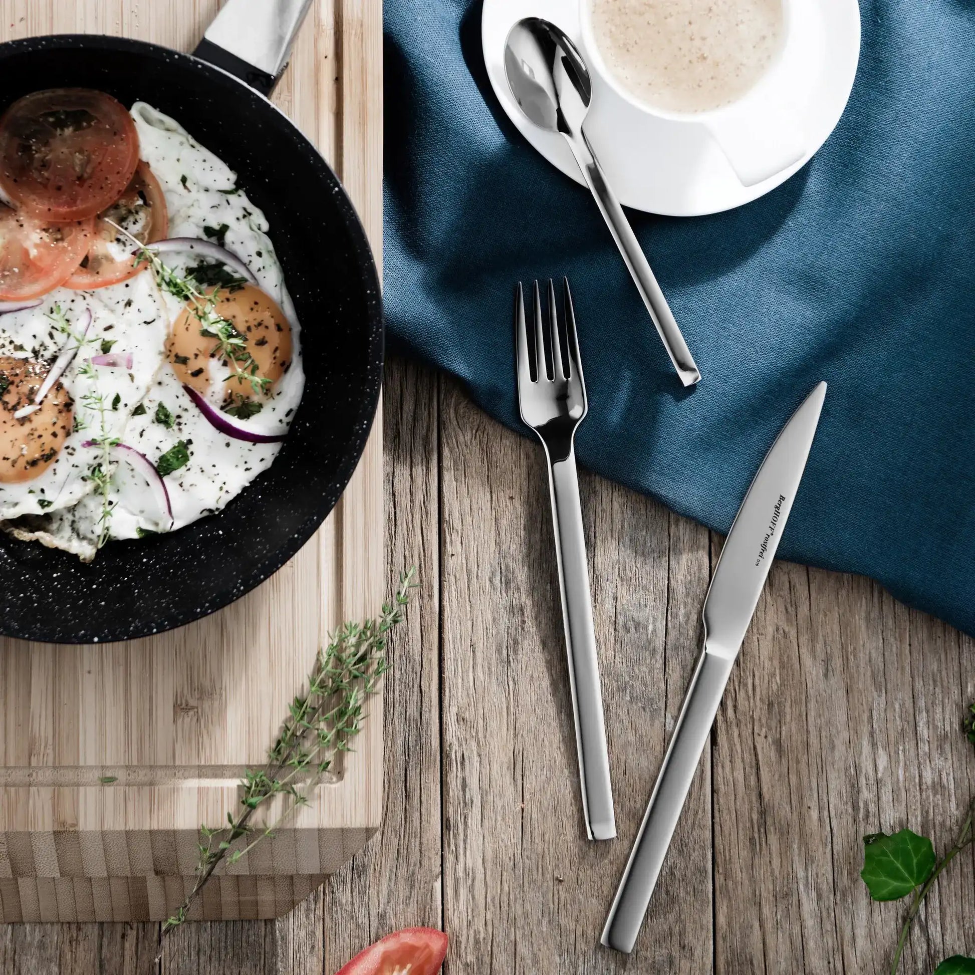 BergHOFF 72 piece flatware set Essence