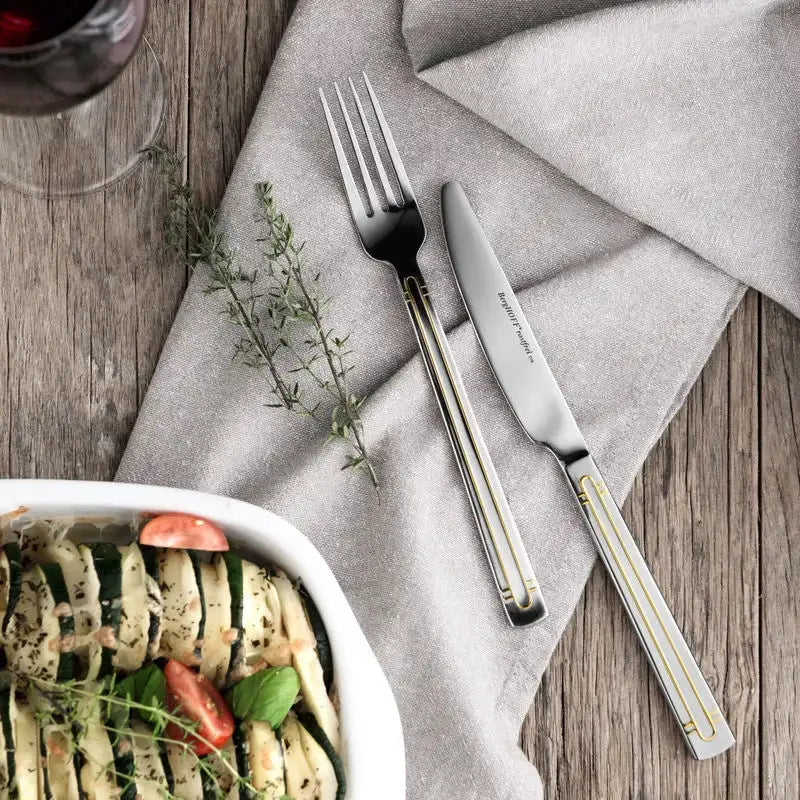 BergHOFF 72 piece flatware set Heritage